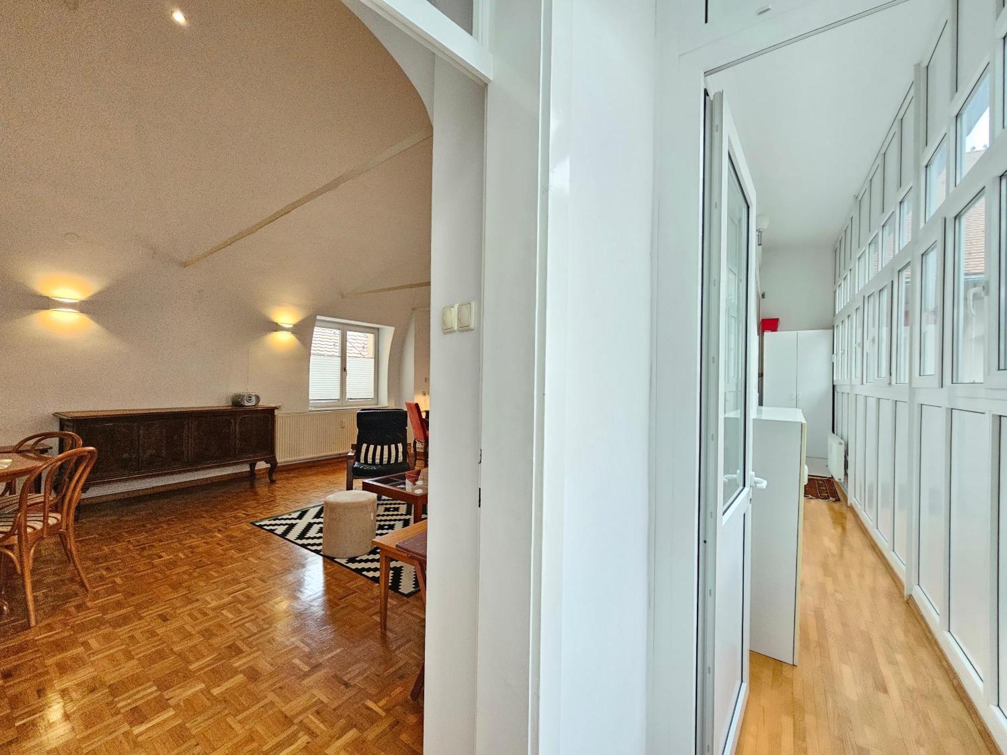 Charming Apartment Laura Tour As Ljubljana By Town Hall Exterior foto